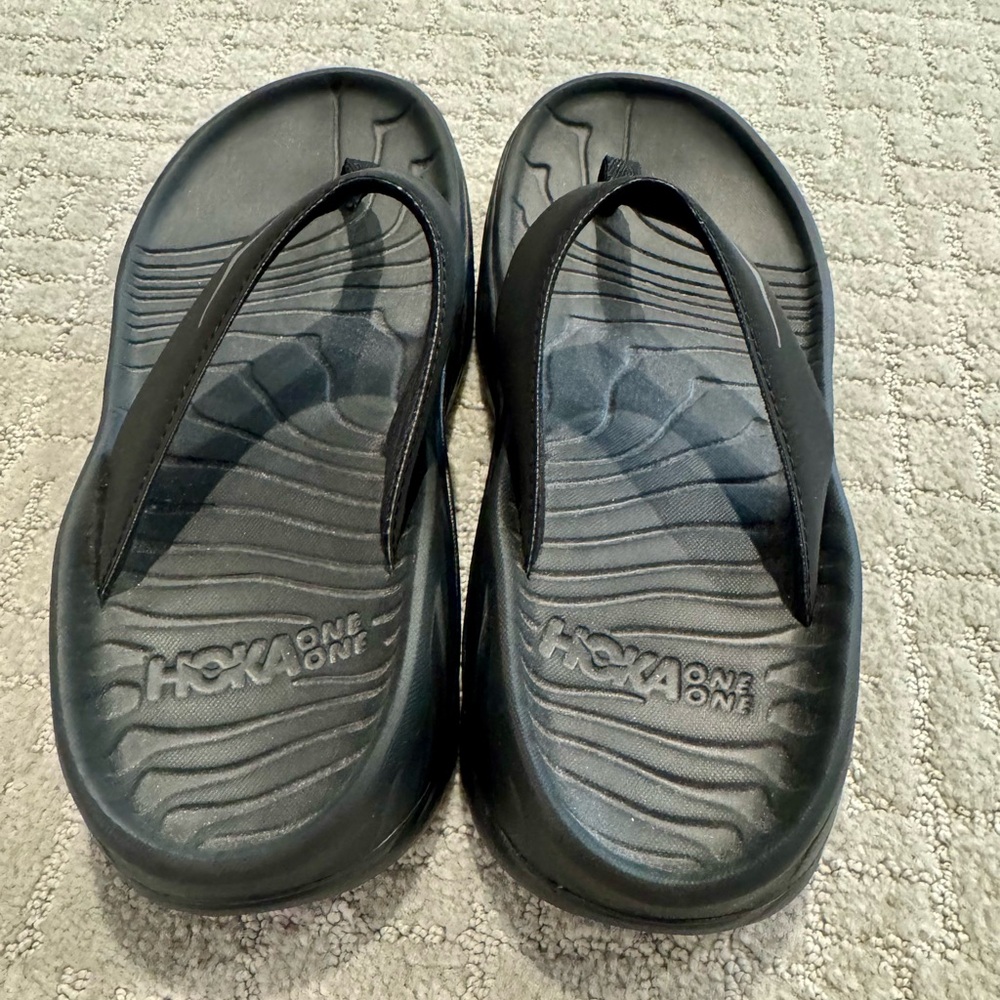 Hoka Ora Recovery Flip Flop